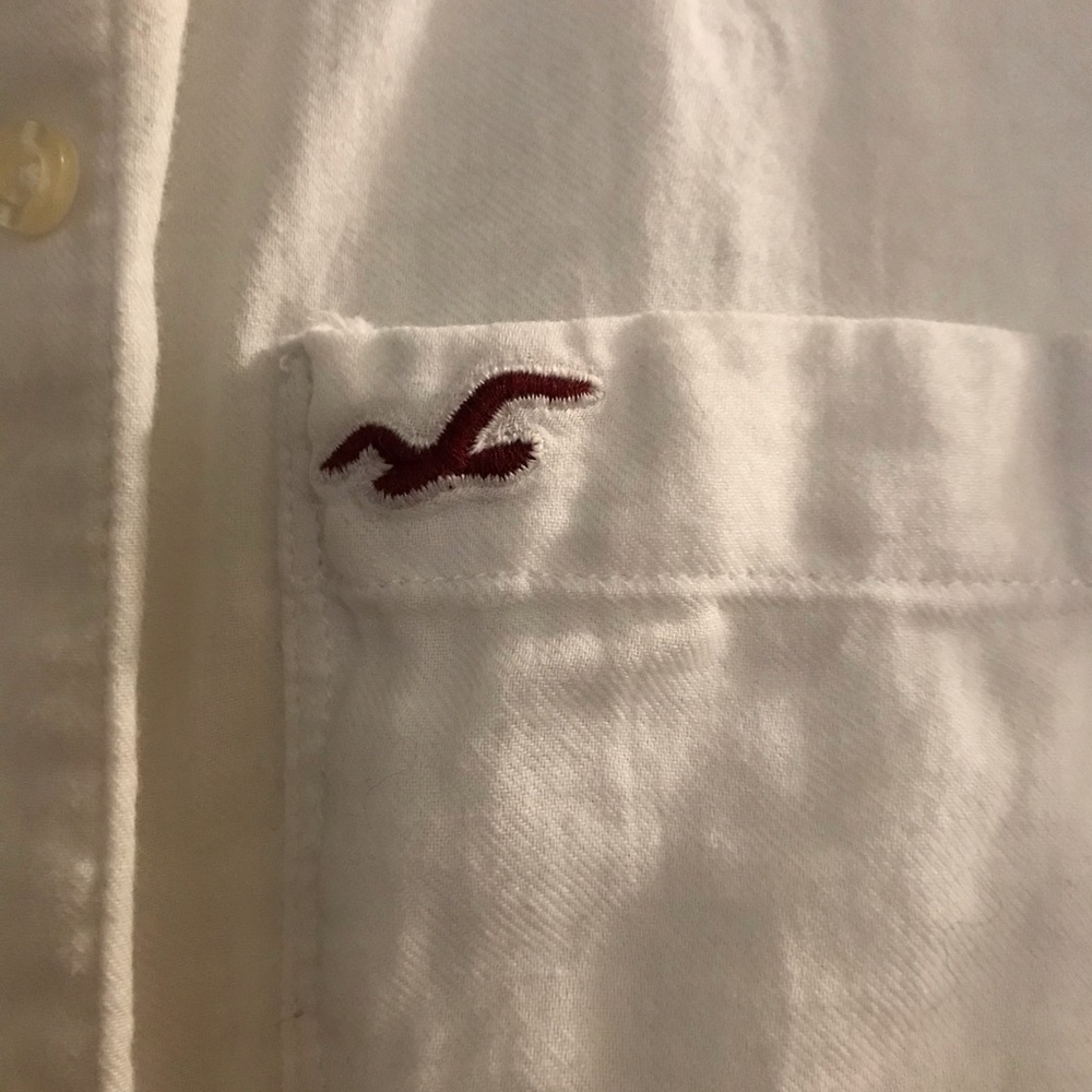 Button up - Picture 2 of 3